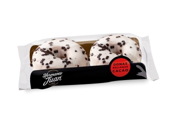 Donas con pepitas rellenas de cacao